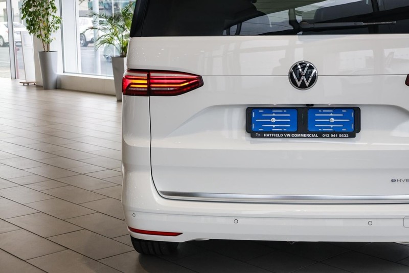 Volkswagen Caravelle - Hatfield VW Commercial - Image 6