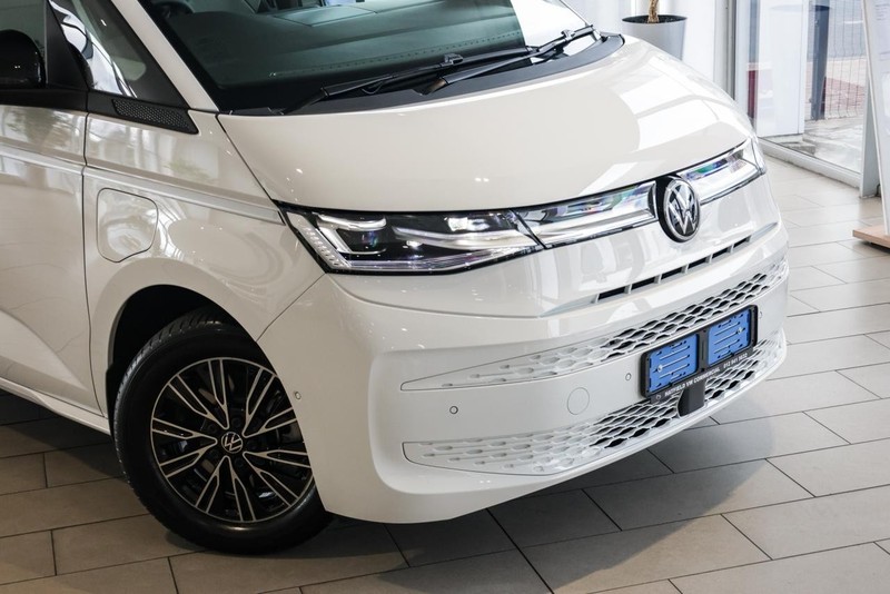 Volkswagen Caravelle - Hatfield VW Commercial - Image 2