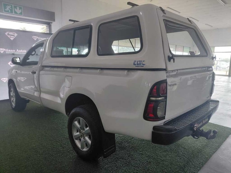 Toyota Hilux - Stiaan Autos (Pty) Ltd - Image 6