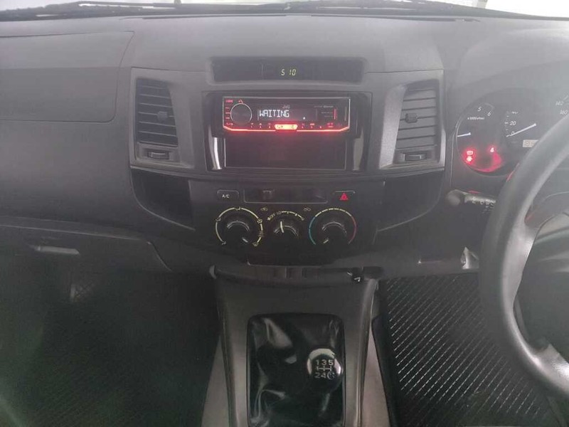 Toyota Hilux - Stiaan Autos (Pty) Ltd - Image 10