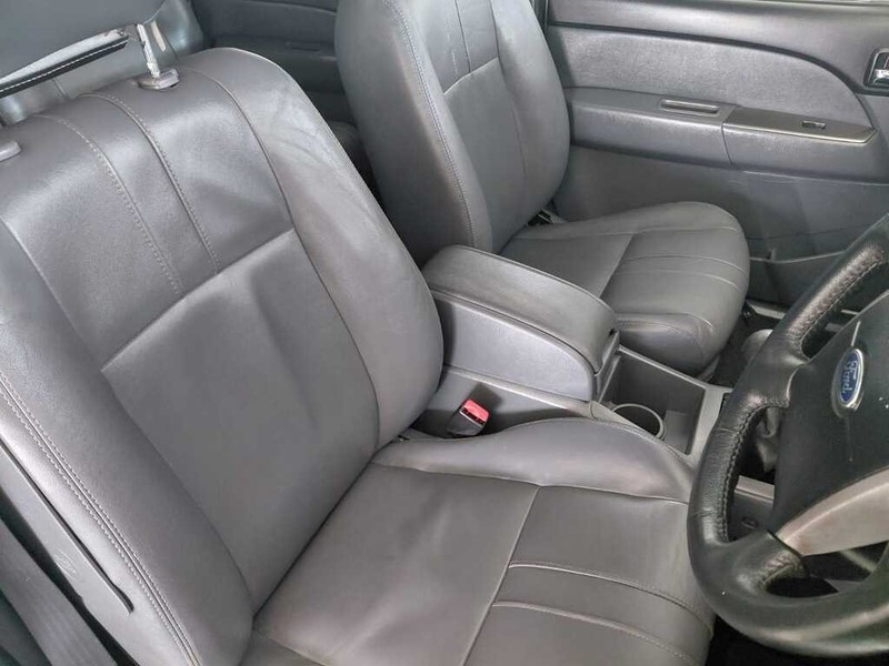 Ford Everest - Stiaan Autos (Pty) Ltd - Image 8