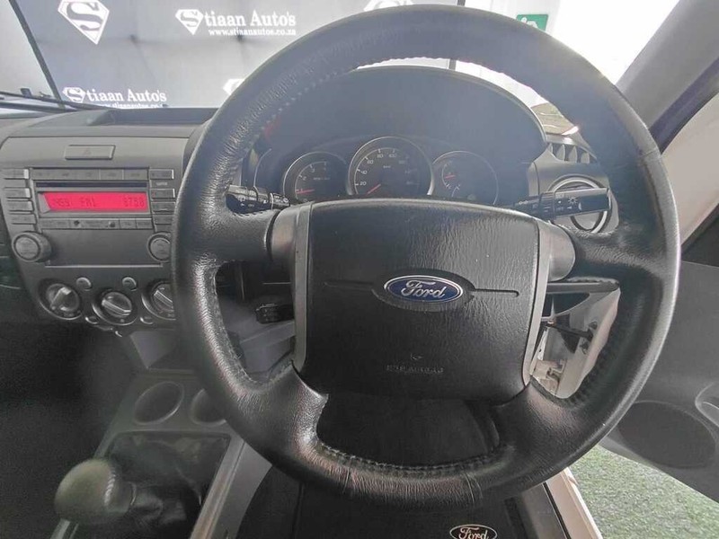 Ford Everest - Stiaan Autos (Pty) Ltd - Image 14