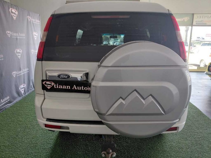 Ford Everest - Stiaan Autos (Pty) Ltd - Image 4