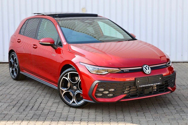 Volkswagen Golf - Hatfield VW Pretoria - Image 1
