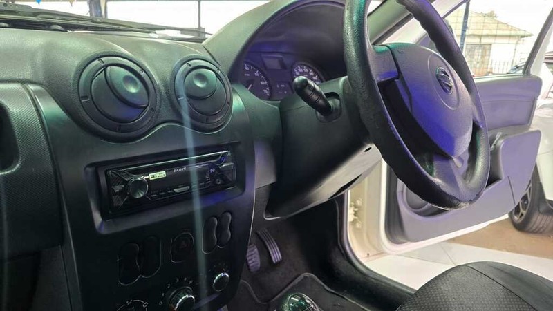 Nissan NP200 - G.I.G Motors - Image 14