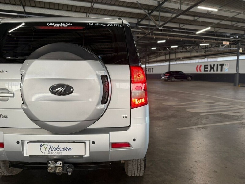 Mahindra TUV300 - Bakwena Auto Sales - Image 7