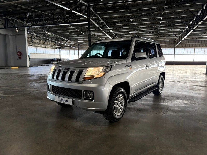 Mahindra TUV300 - Bakwena Auto Sales - Image 3