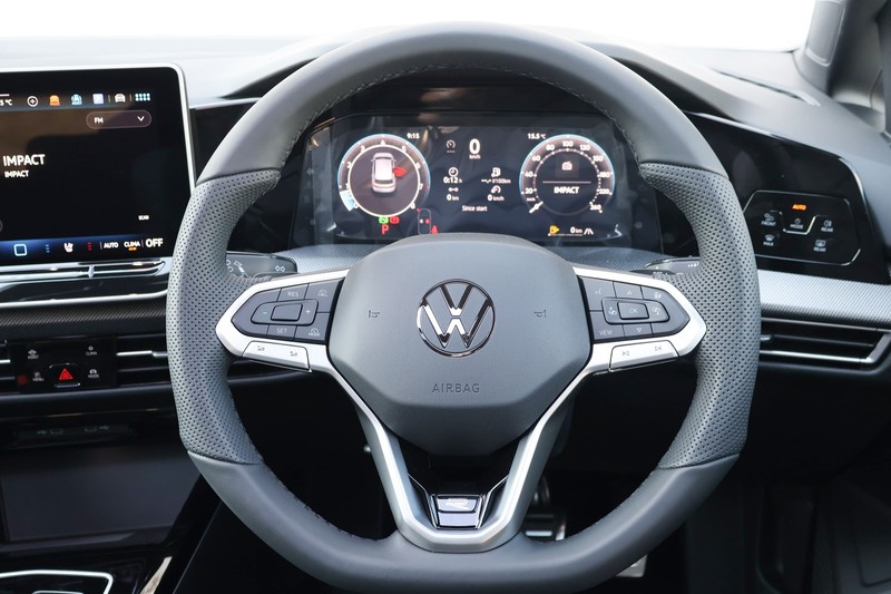 Volkswagen Golf - Hatfield VW Pretoria - Image 30