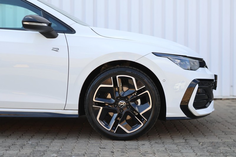 Volkswagen Golf - Hatfield VW Pretoria - Image 3