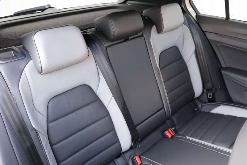 Volkswagen Golf - Hatfield VW Pretoria - Image 22