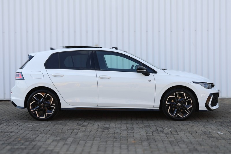 Volkswagen Golf - Hatfield VW Pretoria - Image 14