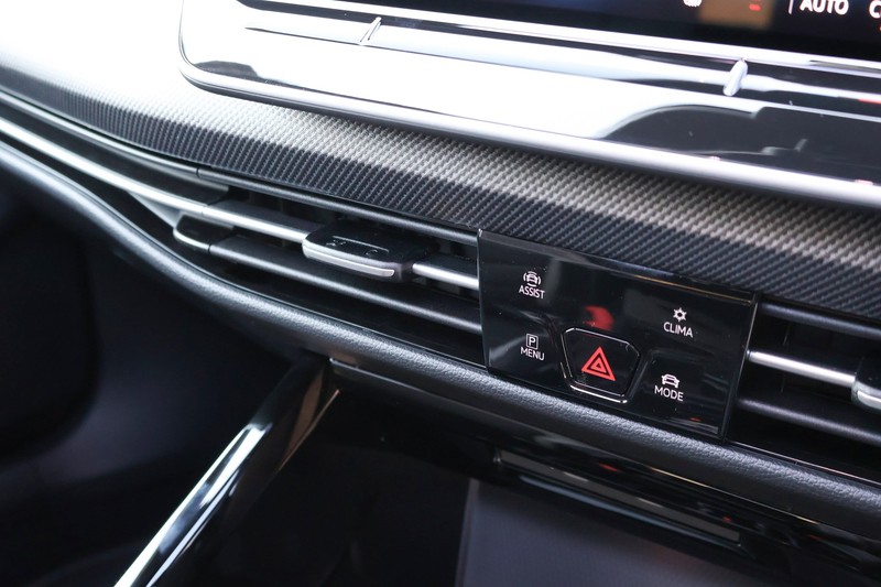 Volkswagen Golf - Hatfield VW Pretoria - Image 33