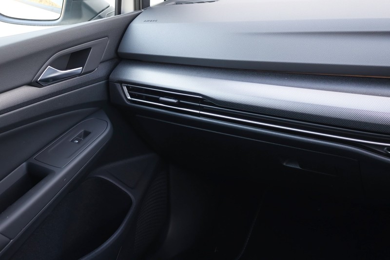 Volkswagen Golf - Hatfield VW Pretoria - Image 32