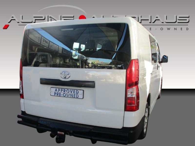 Toyota Quantum - Alpine Autohaus - Image 5