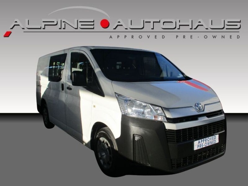 Toyota Quantum - Alpine Autohaus - Image 3