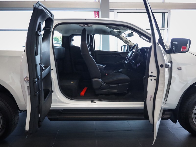 Isuzu D-Max - Isuzu Woodmead - Image 16