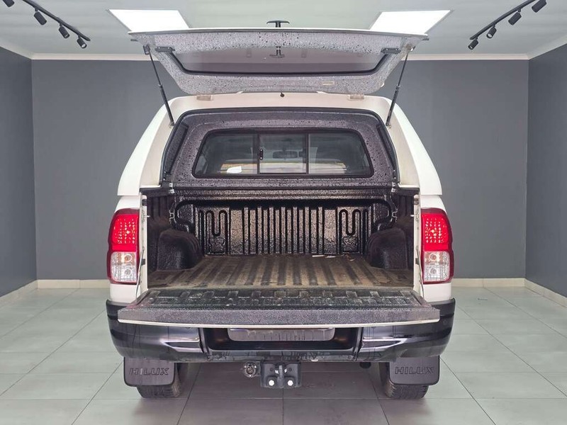 Toyota Hilux - WP Motors - Image 13