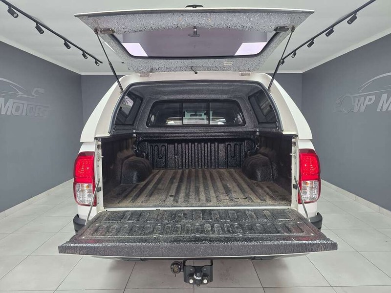 Toyota Hilux - WP Motors - Image 13