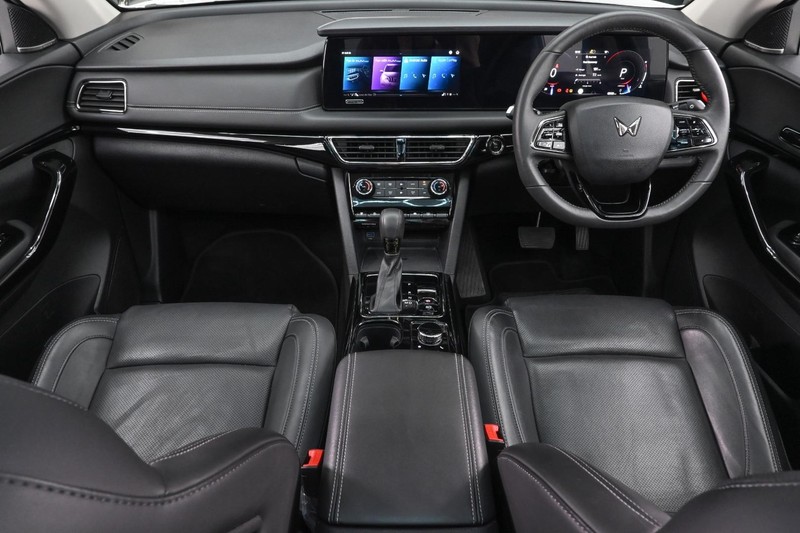 Mahindra XUV700 - Mahindra East Rand - Image 12