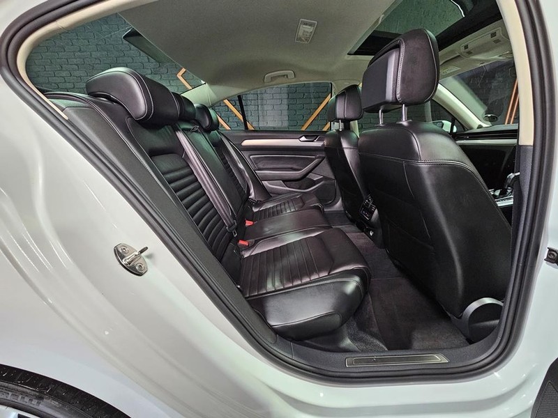 Volkswagen Passat - Mit Mak Motors - Image 22