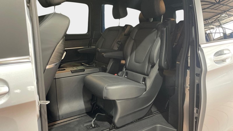 Mercedes-Benz V-class - Stanmar Motors George - Image 15