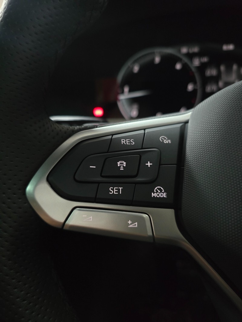 Volkswagen Touareg - Hatfield VW Northcliff - Image 22