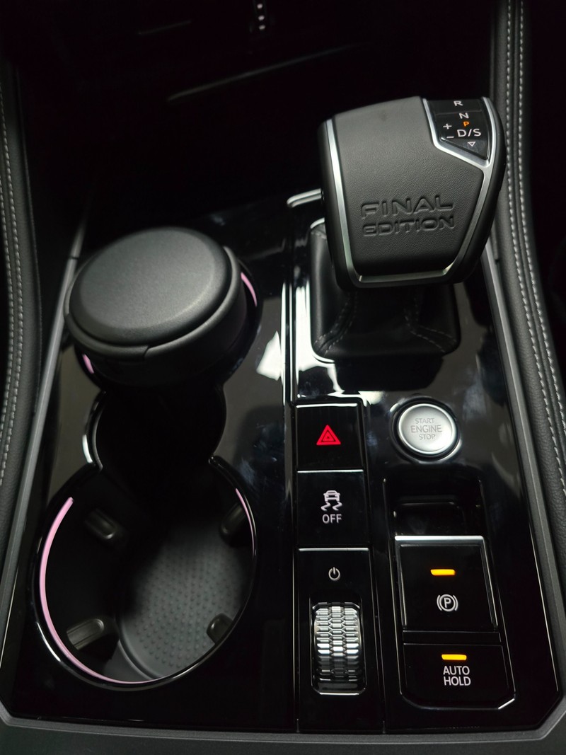 Volkswagen Touareg - Hatfield VW Northcliff - Image 17