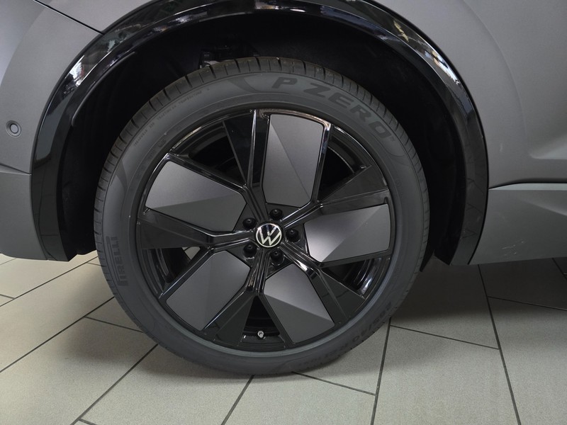 Volkswagen Touareg - Hatfield VW Northcliff - Image 5