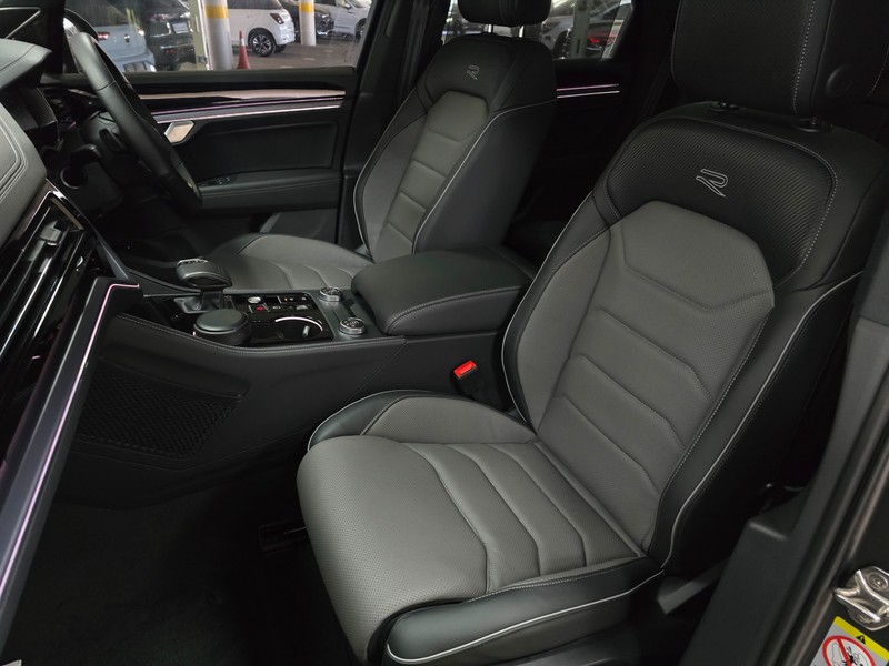 Volkswagen Touareg - Hatfield VW Northcliff - Image 15