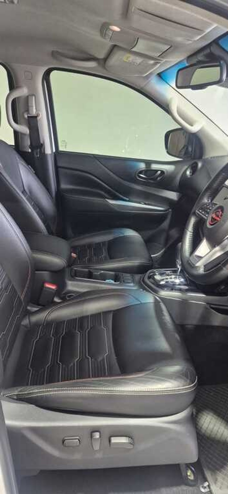 Nissan Navara - Auto Investments Paarl - Image 7