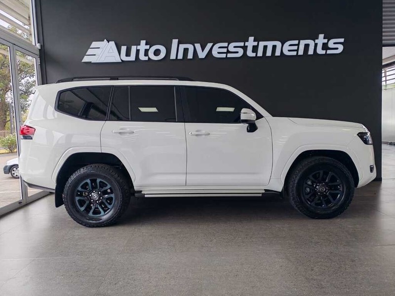 Toyota Land Cruiser - Auto Investments Hatfield - Image 3