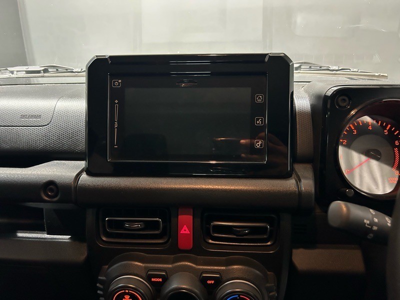 Suzuki Jimny - Mazda Pinetown - Image 20