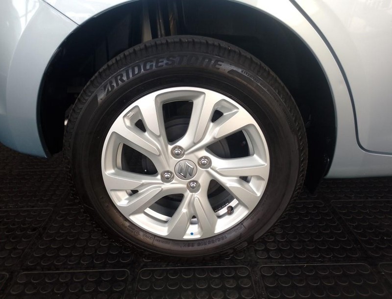 Suzuki Swift - Vaal Toyota Vereeniging - Image 7