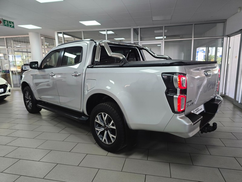 Isuzu D-Max - Hatfield VW Northcliff - Image 4