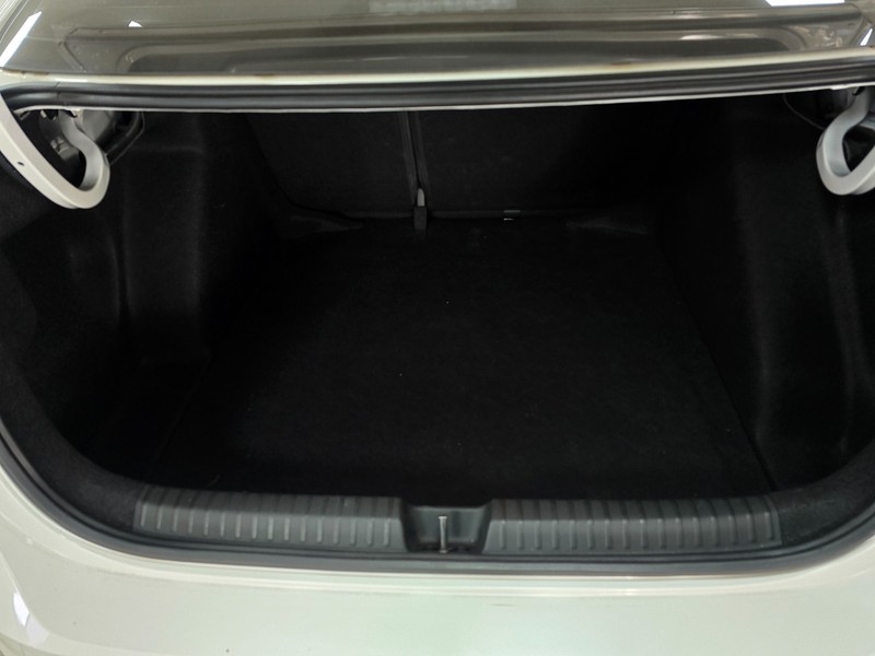 Volkswagen Polo - Hatfield VW Northcliff - Image 5