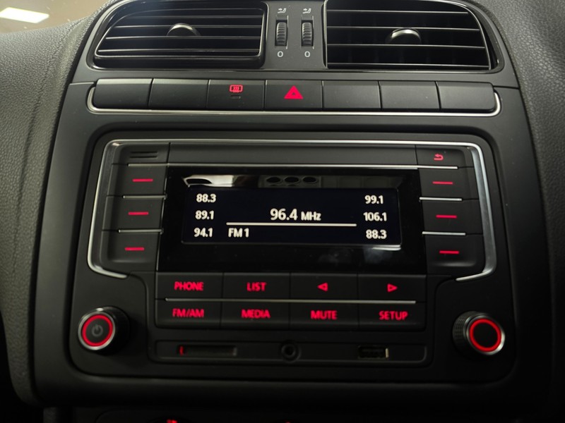 Volkswagen Polo Vivo - Hatfield VW Northcliff - Image 14