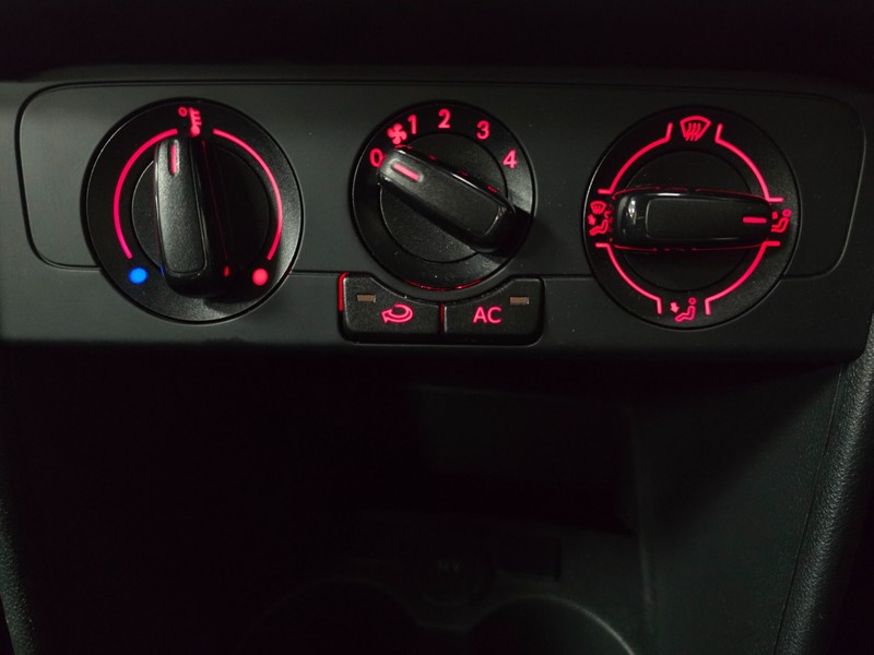 Volkswagen Polo Vivo - Hatfield VW Northcliff - Image 13