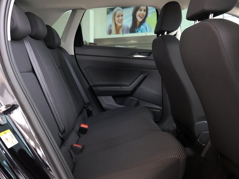 Volkswagen Polo - Hatfield VW Rivonia - Image 16