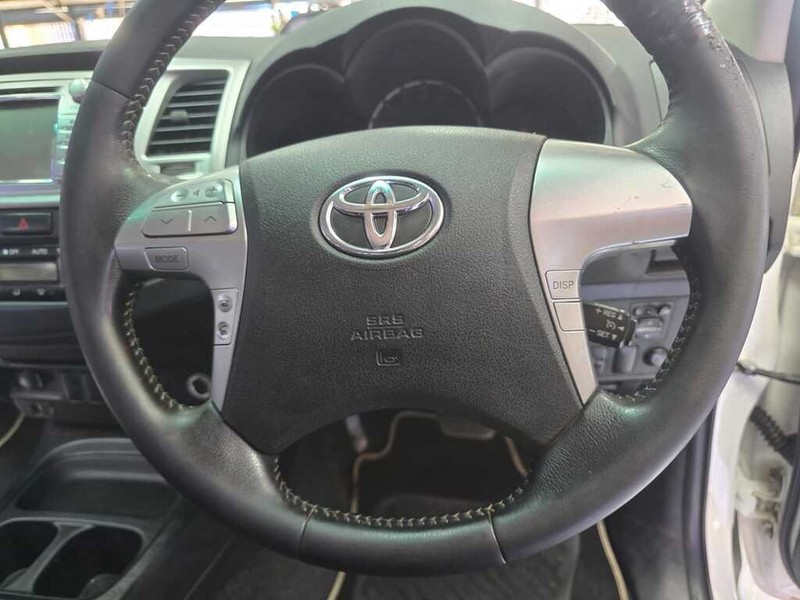 Toyota Hilux - G.I.G Motors - Image 13