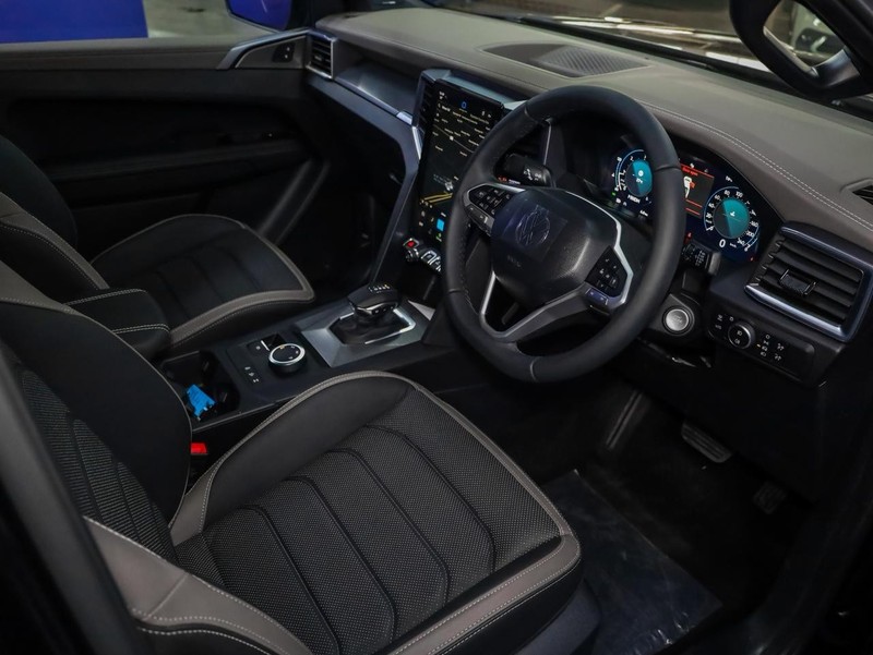 Volkswagen Amarok - Hatfield VW Bryanston - Image 6