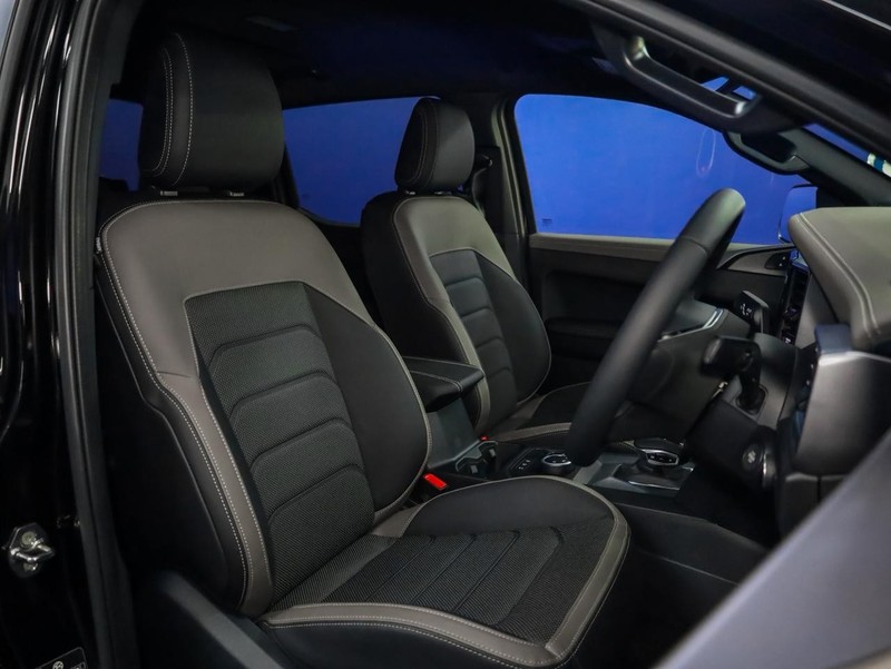 Volkswagen Amarok - Hatfield VW Bryanston - Image 11