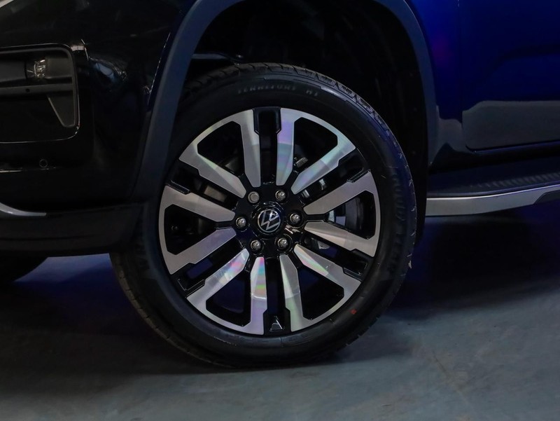 Volkswagen Amarok - Hatfield VW Bryanston - Image 2