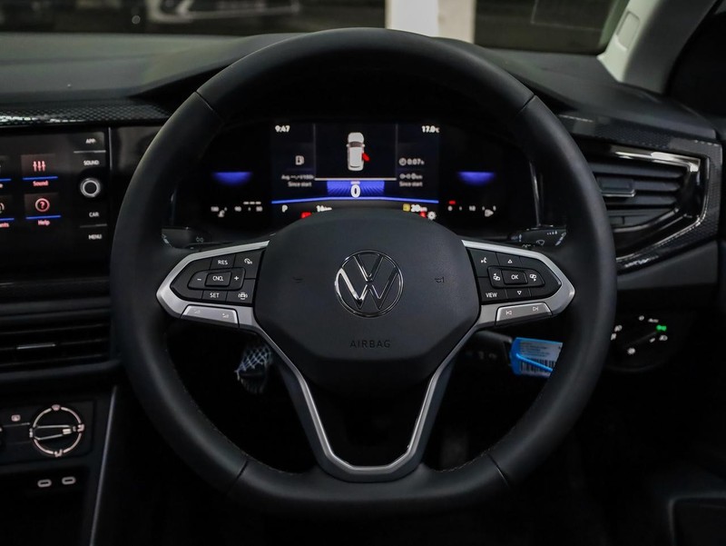 Volkswagen Polo - Hatfield VW Bryanston - Image 11