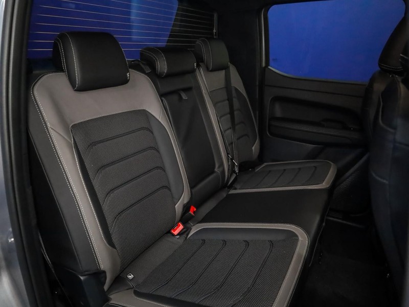 Volkswagen Amarok - Hatfield VW Bryanston - Image 11