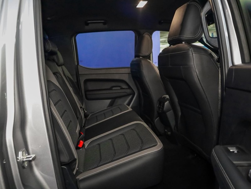 Volkswagen Amarok - Hatfield VW Bryanston - Image 9