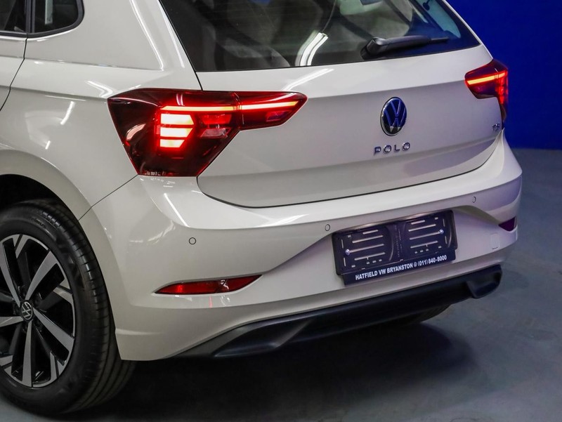Volkswagen Polo - Hatfield VW Bryanston - Image 17