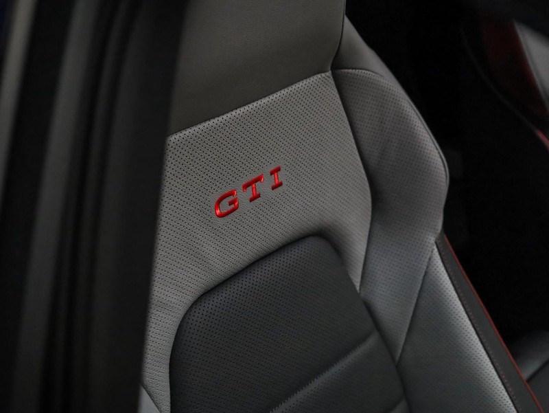 Volkswagen Golf - Hatfield VW Bryanston - Image 11