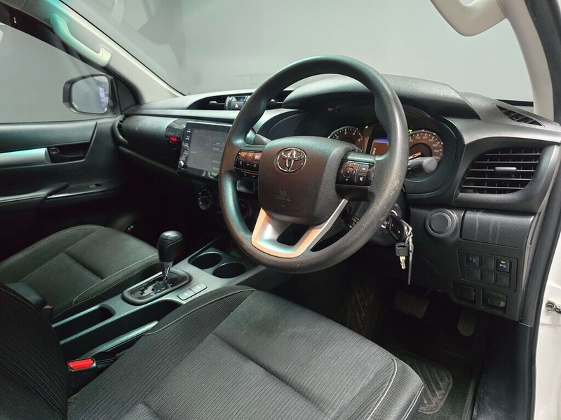 Toyota Hilux - WP Motors - Image 18
