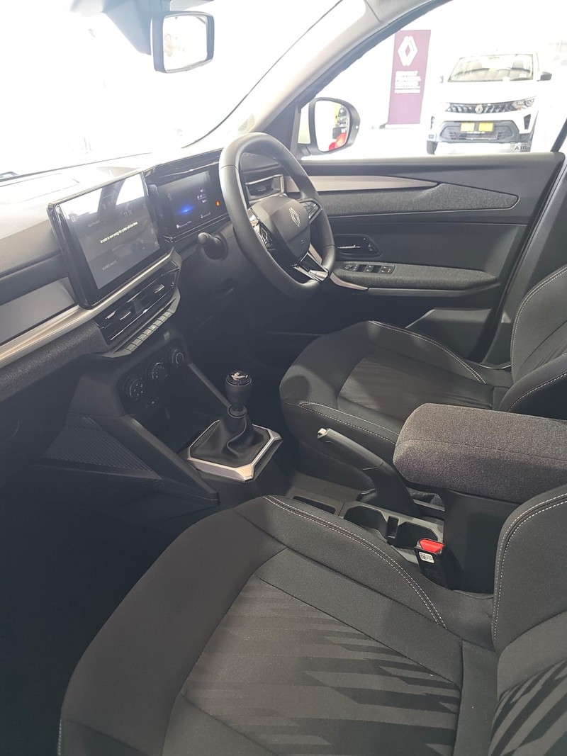 Renault Duster - Renault Amanzimtoti - Image 12