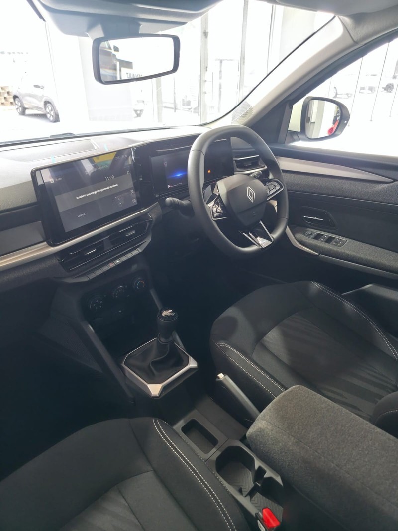 Renault Duster - Renault Amanzimtoti - Image 8